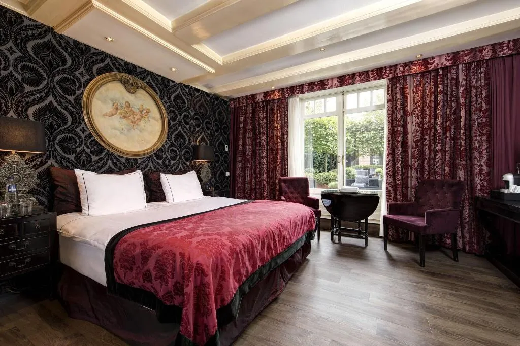 Room, The Pavilions Amsterdam, The Toren, Amsterdam