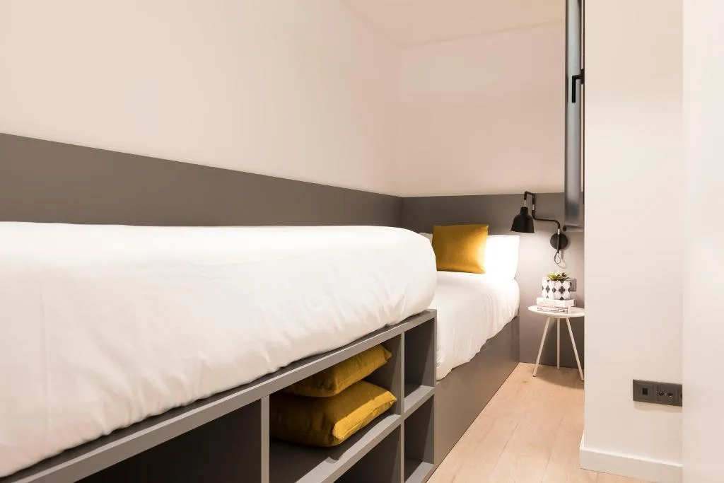 APARTMENT THREE BEDROOMS Room, Aspasios Sagrada Familia Apartments, Barcelona