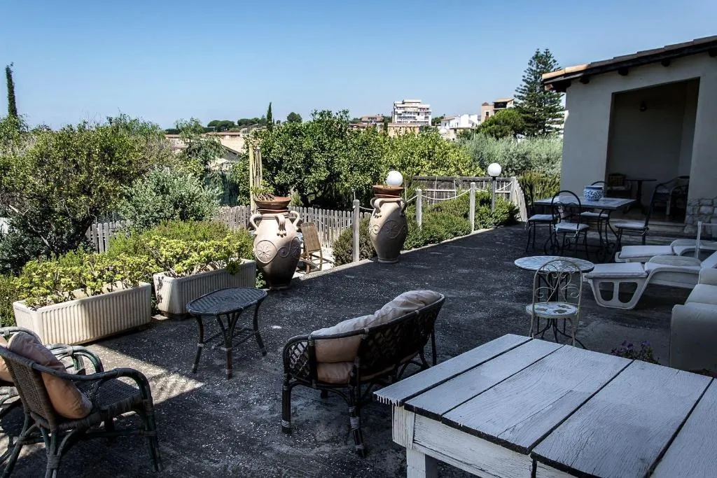 Terrace, La Casetta Degli Aranci, Catania