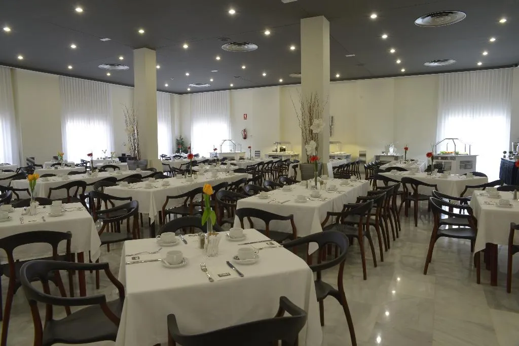 Restaurant, Hotel TRH La Motilla, Seville