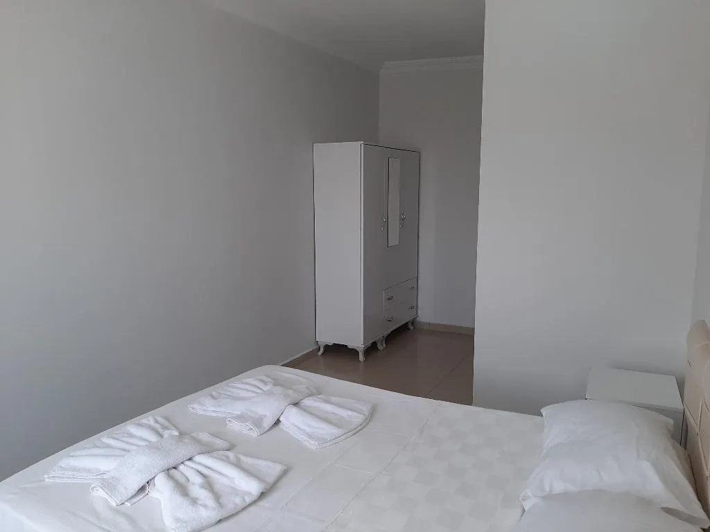 APARTMENT SEA VIEW TWO BEDROOMS Room, Antiocha Rezidans, Izmir