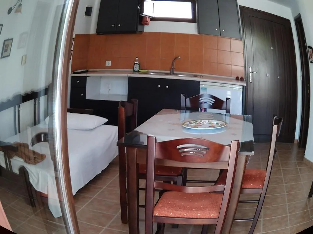 Room, Skiathos Holiday House, Skiathos