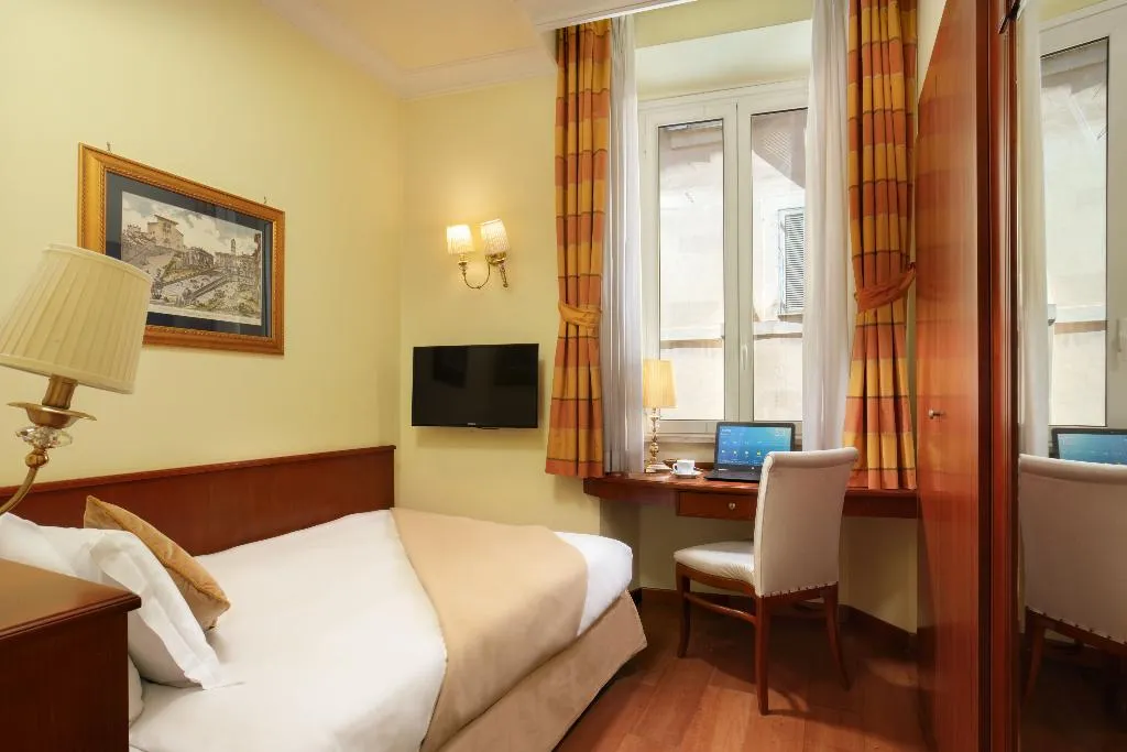 SINGLE STANDARD Room, Hotel Homs, Rome