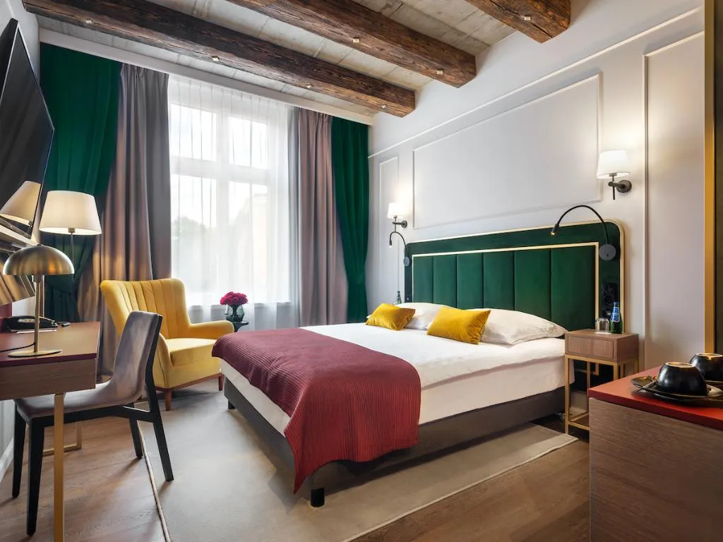 DOUBLE STANDARD Room, Hotel Golden Queen, Krakow