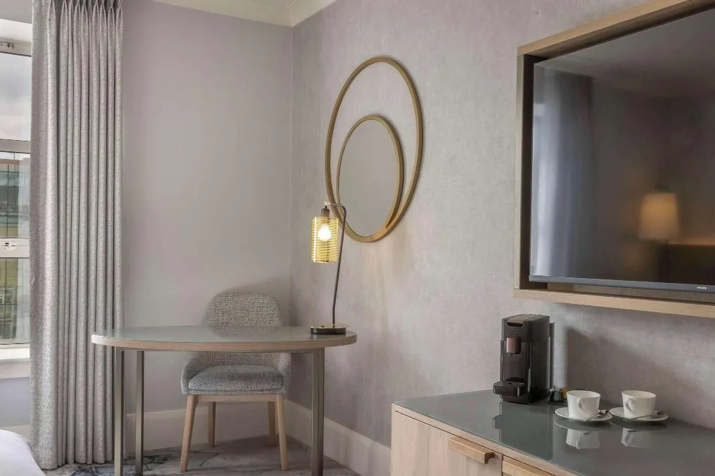 TRIPLE DELUXE Room, Hilton Dublin Charlemont, Dublin