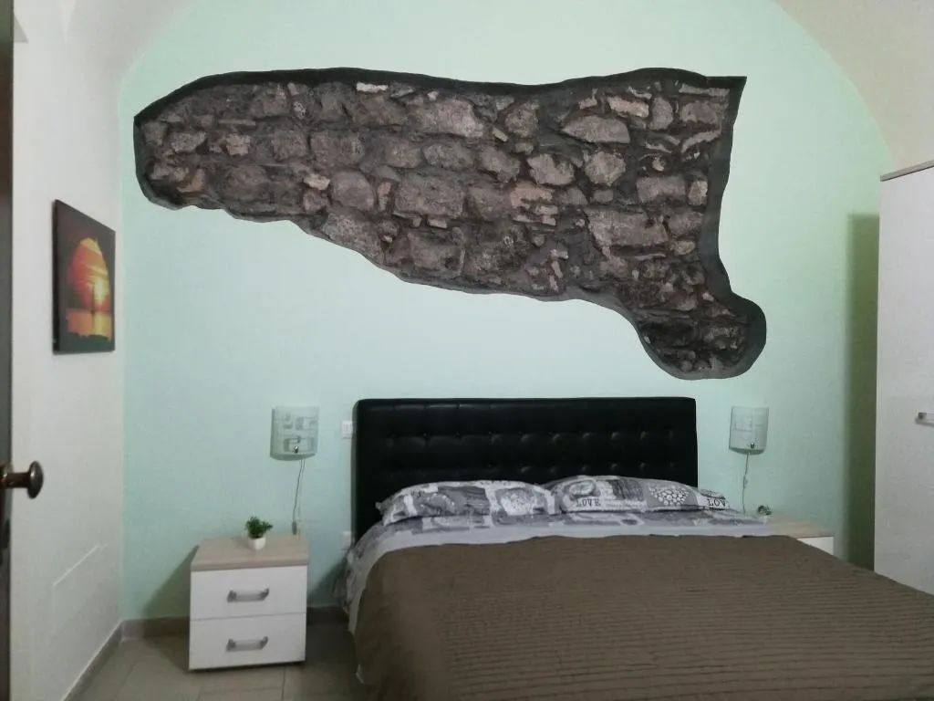 Room, Dante Rooms, Catania