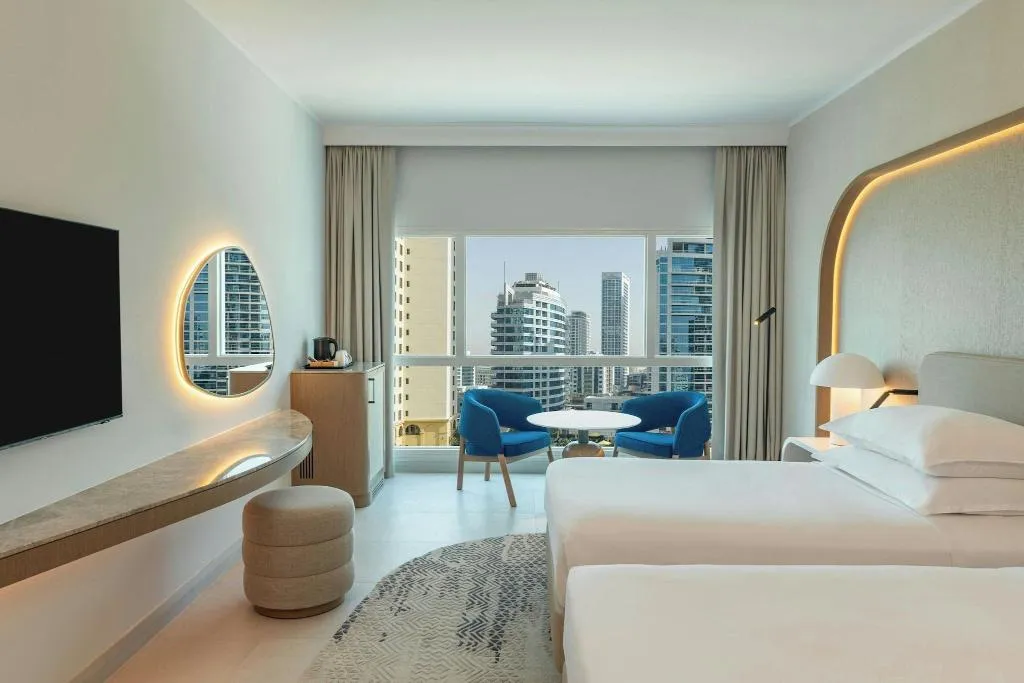 TWIN CLUB WITH VIEWS Room, Sheraton Jumeirah Beach Resort, Dubai