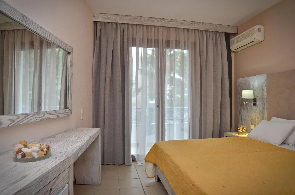 Double or Twin STANDARD Room, Aria Hotel, Skiathos