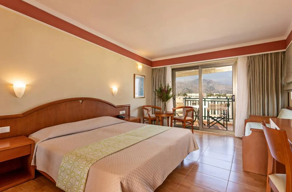 Double or Twin SEA VIEW Room, Hydramis Palace Beach Resort, Crete