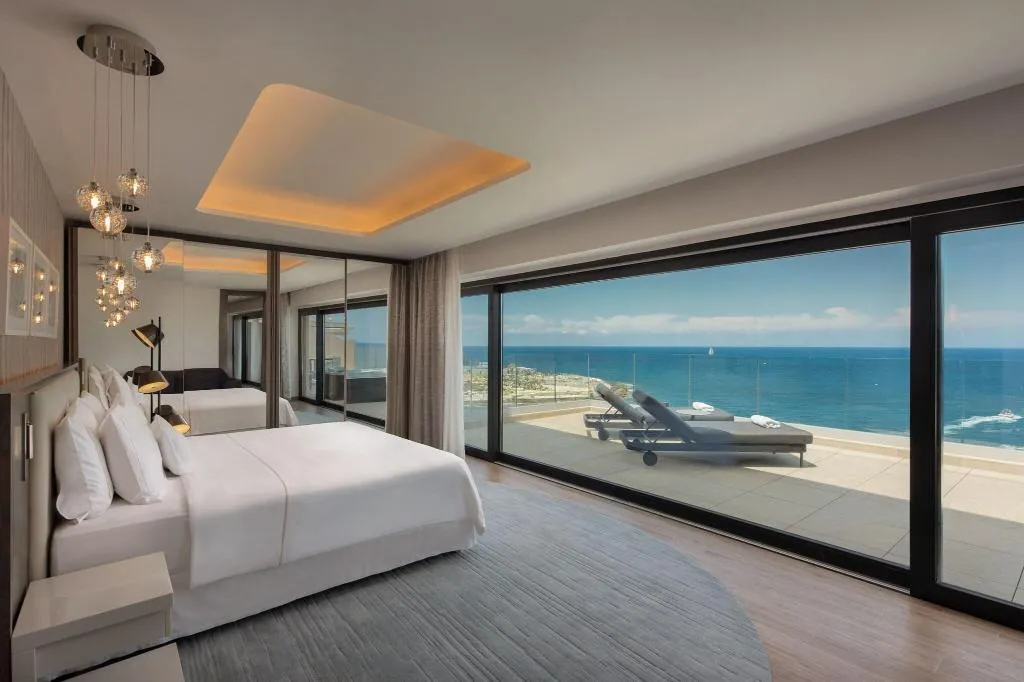 Room, Westin Dragonara Resort, Malta