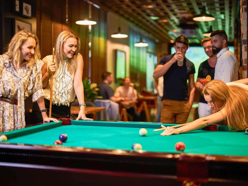Bar, Hotel Apartments Dubai Barsha Heights, Dubai
