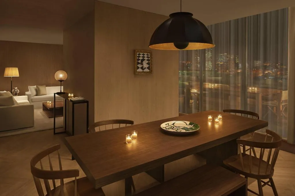 Room, EDITION Barcelona, Barcelona
