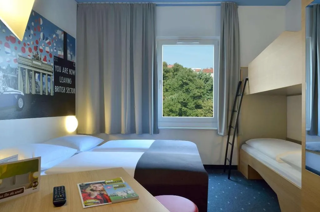 Room, B&B HOTEL Berlin-Charlottenburg, Berlin