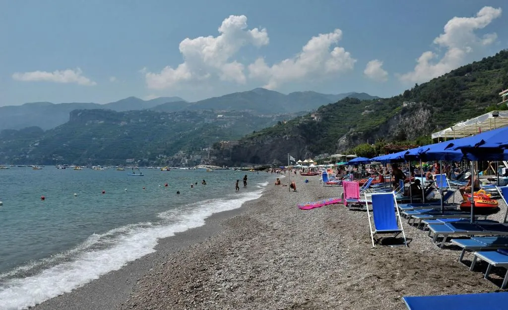 Beach, Pietra Di Luna, Naples