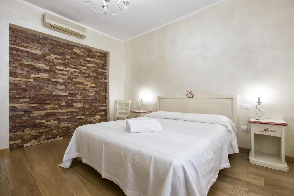 General view, Morpheo Rooms, Alghero