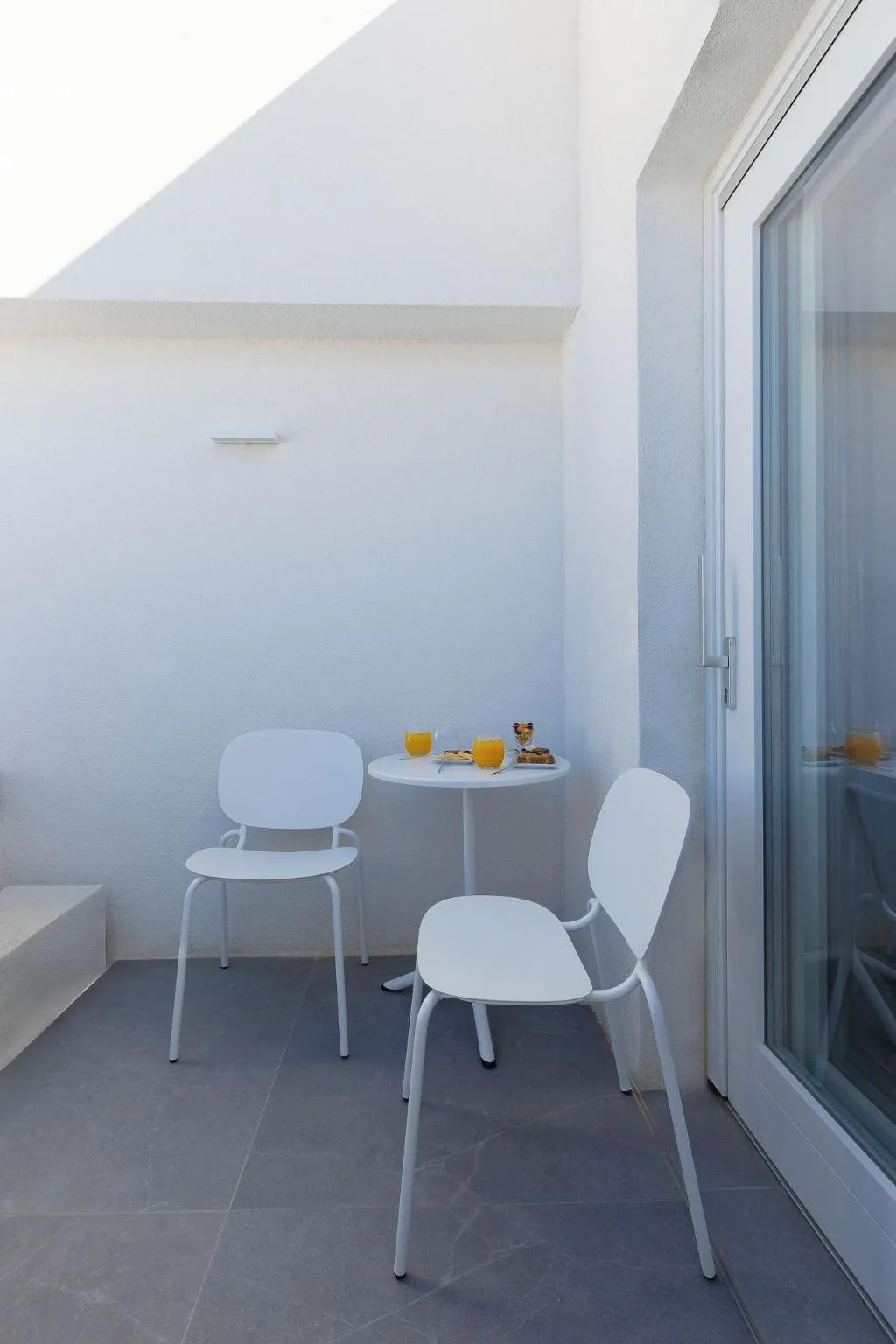 Room, Neo Luxury Suites, Santorini