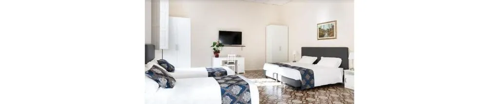 Room, Hotel St. James, Florence
