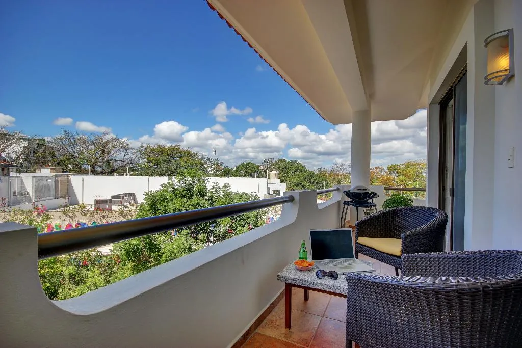 APARTMENT CITY VIEW Room, Riviera Maya Suites, Playa Del Carmen