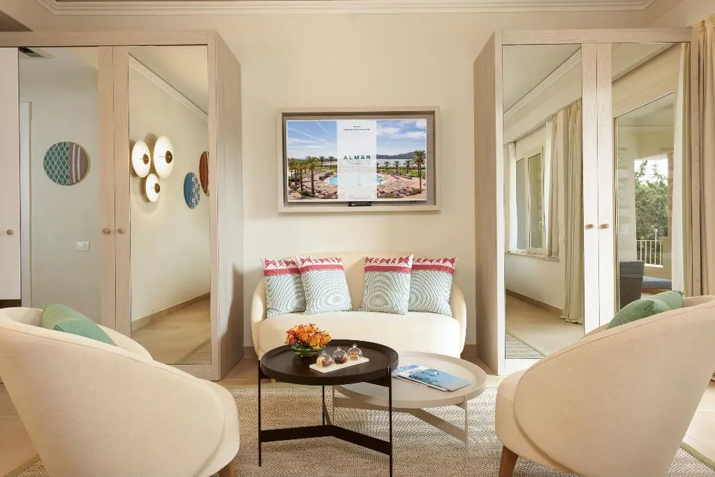 FAMILY ROOM GARDEN VIEW Room, Almar Timi Ama Resort & Spa, Cagliari