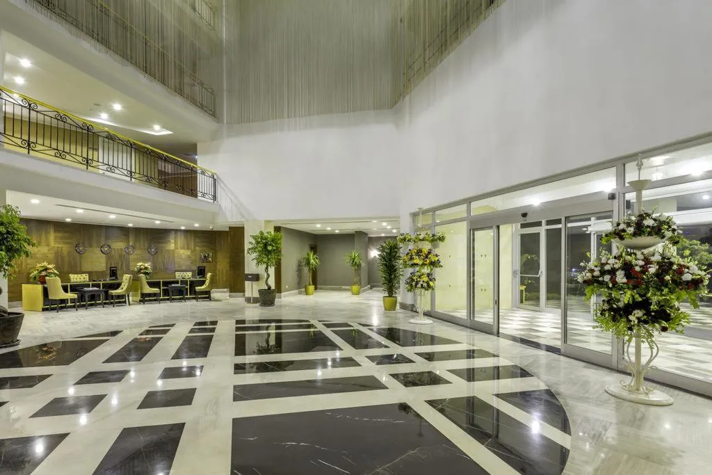Lobby, TUI Magic Life Rixos Beldibi +16, Antalya