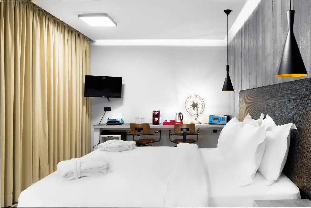 JUNIOR SUITE CITY VIEW Room, 36O Degrees, Athens