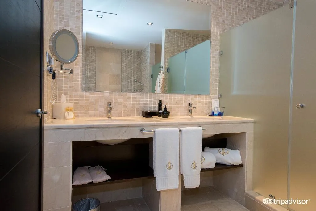 JUNIOR SUITE GARDEN VIEW Room, Las Dunas Grand Luxury Hotel, Costa Del Sol
