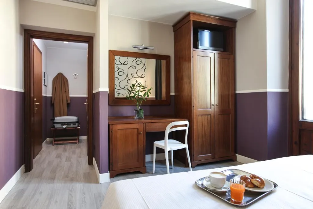 DOUBLE STANDARD Room, Golf Firenze Hotel, Florence