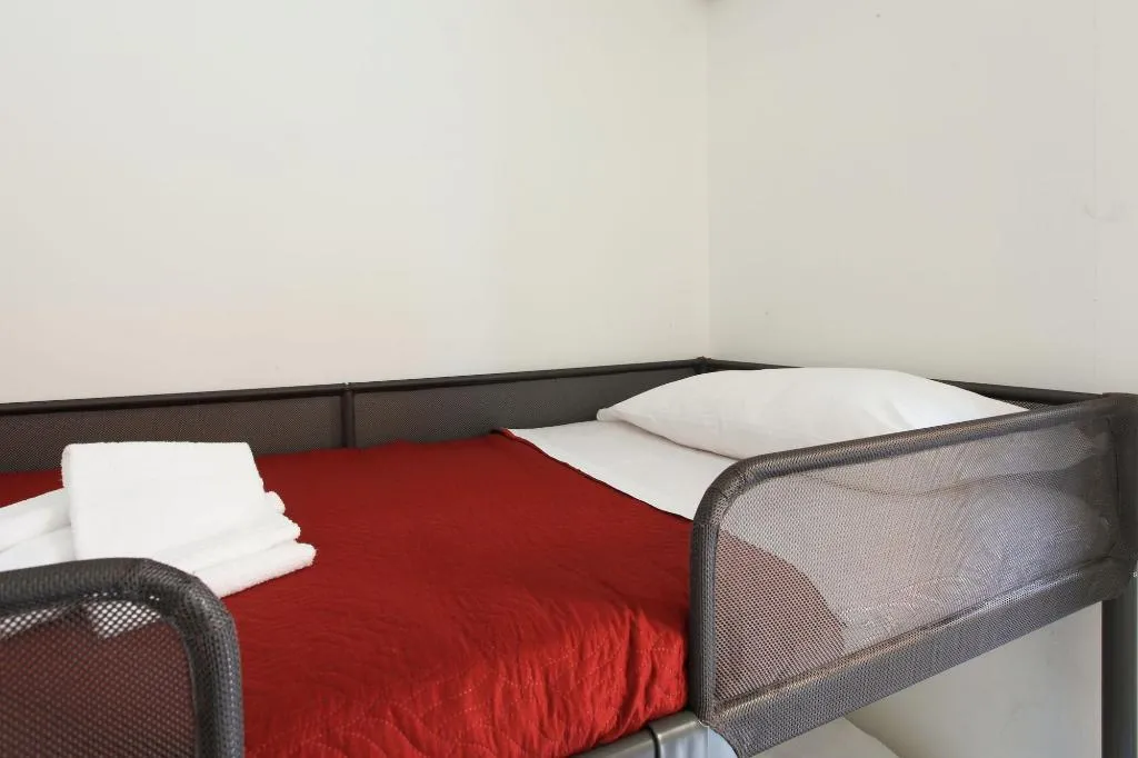 Room, Red Line Room Division, Milan
