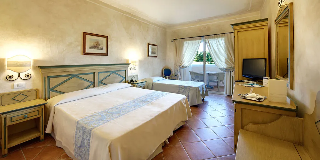 TRIPLE GARDEN VIEW Room, Colonna Resort, Olbia