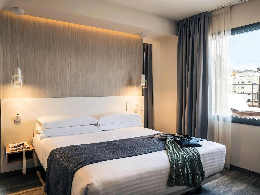 TWIN PREMIUM Room, Mercure Barcelona Condor, Barcelona