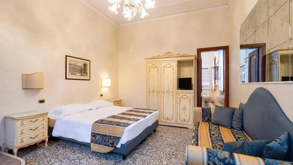 TRIPLE ANNEX Room, Torino, Venice