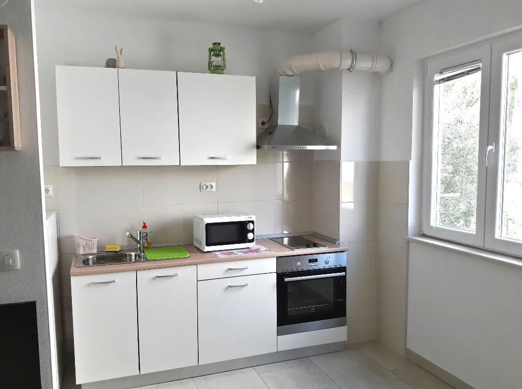 APARTMENT WITH BALCONY Room, House Perone, Dubrovnik