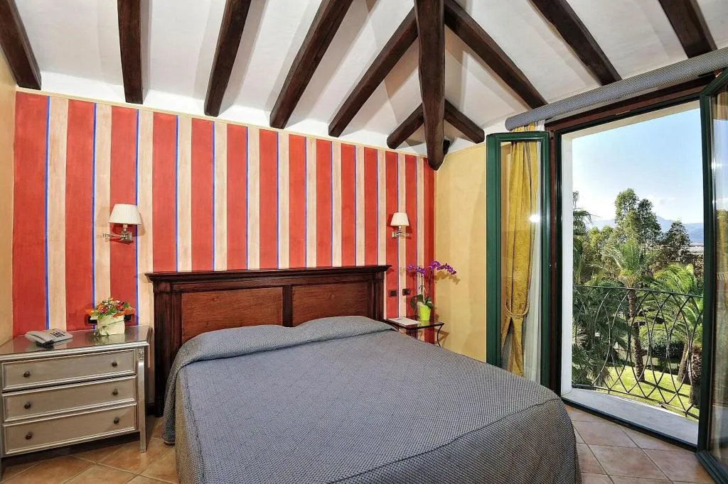 Room, Arbatasar, Cagliari