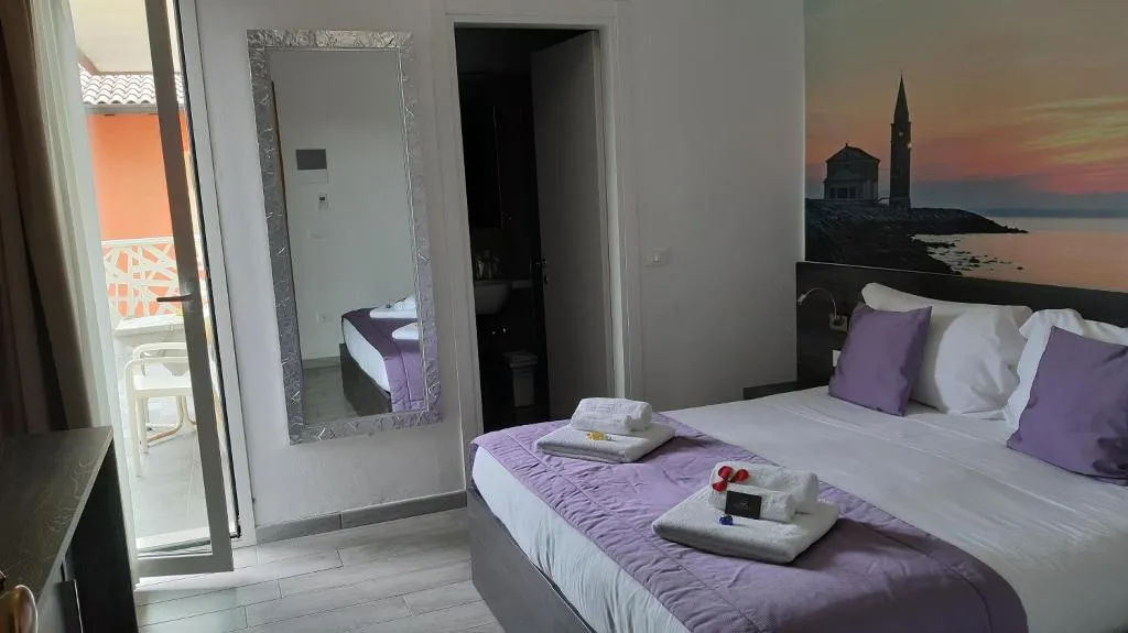 General view, Hotel Tre Rose, Venice