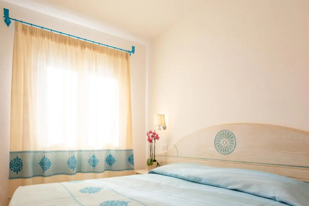 APARTMENT CAPACITY 3 ONE BEDROOM Room, Le Residenze Del Baia Marina, Olbia