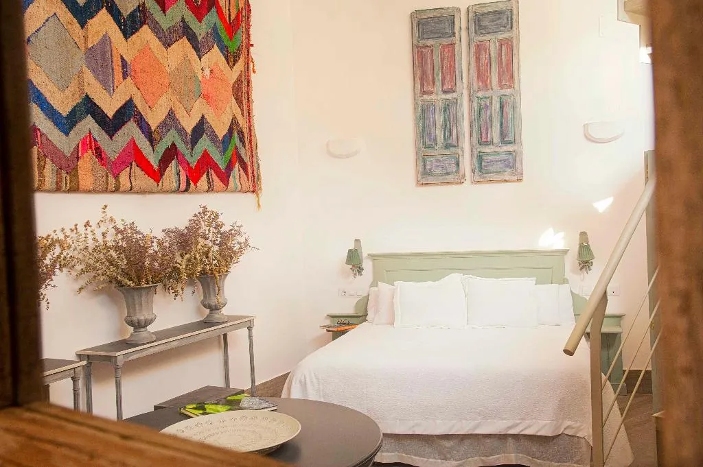 APARTMENT DUPLEX Room, Overland Suites Catedral Luxury Apartments, Seville