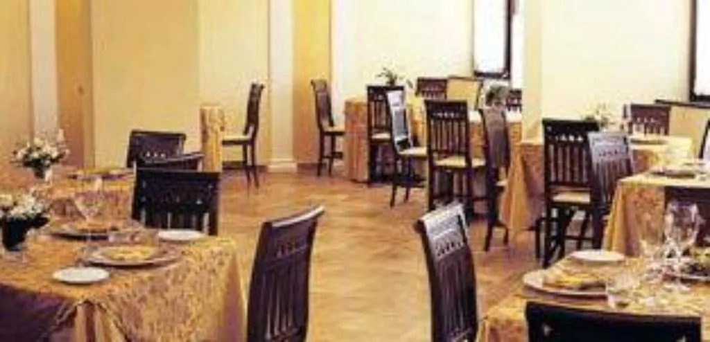 Restaurant, Vassallo Park, Naples