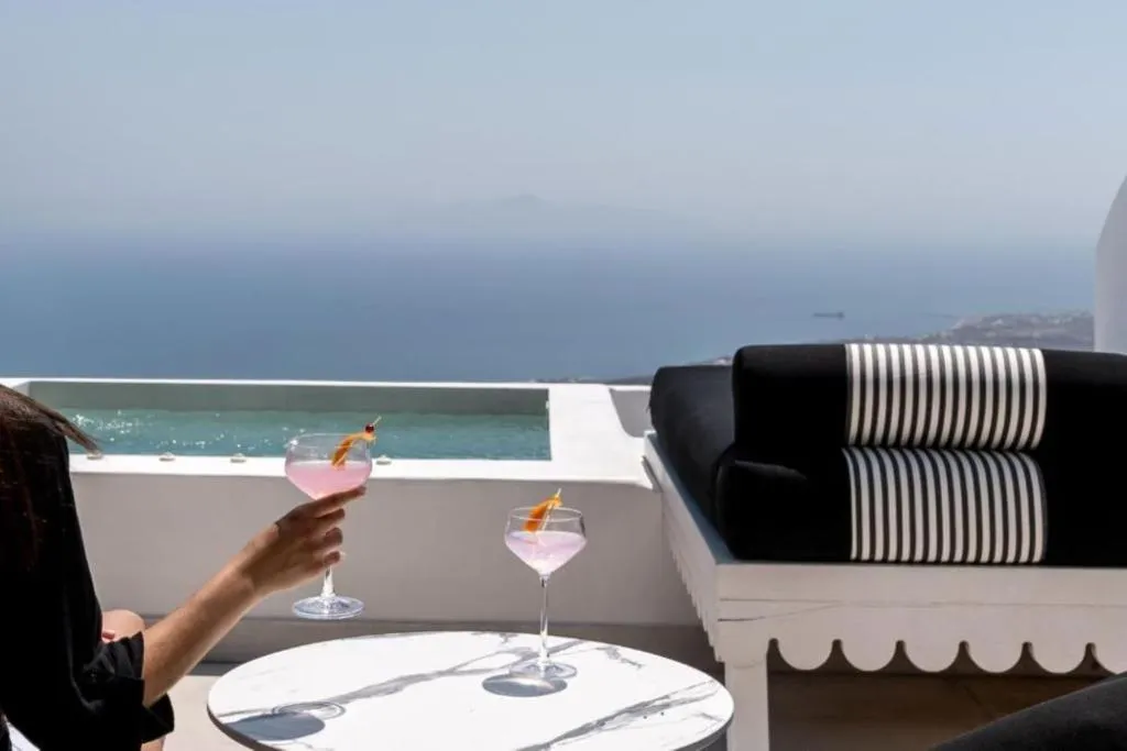 SUITE DELUXE Room, Cresanto Luxury Suites Santorini, Santorini