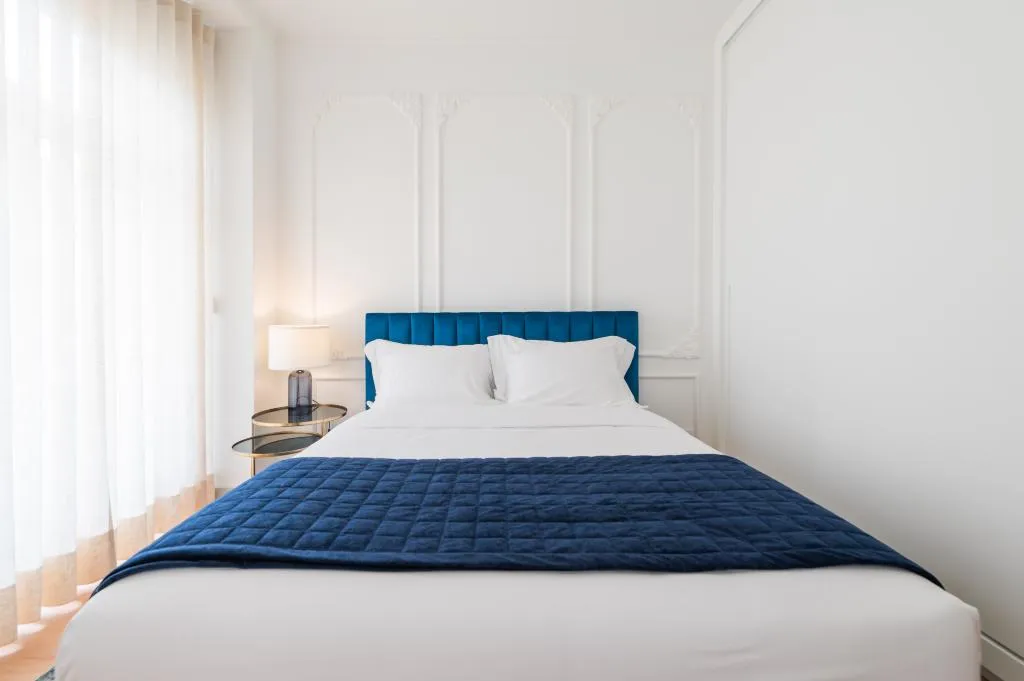 APARTMENT CITY VIEW Room, Via Augusta 129, Lisbon