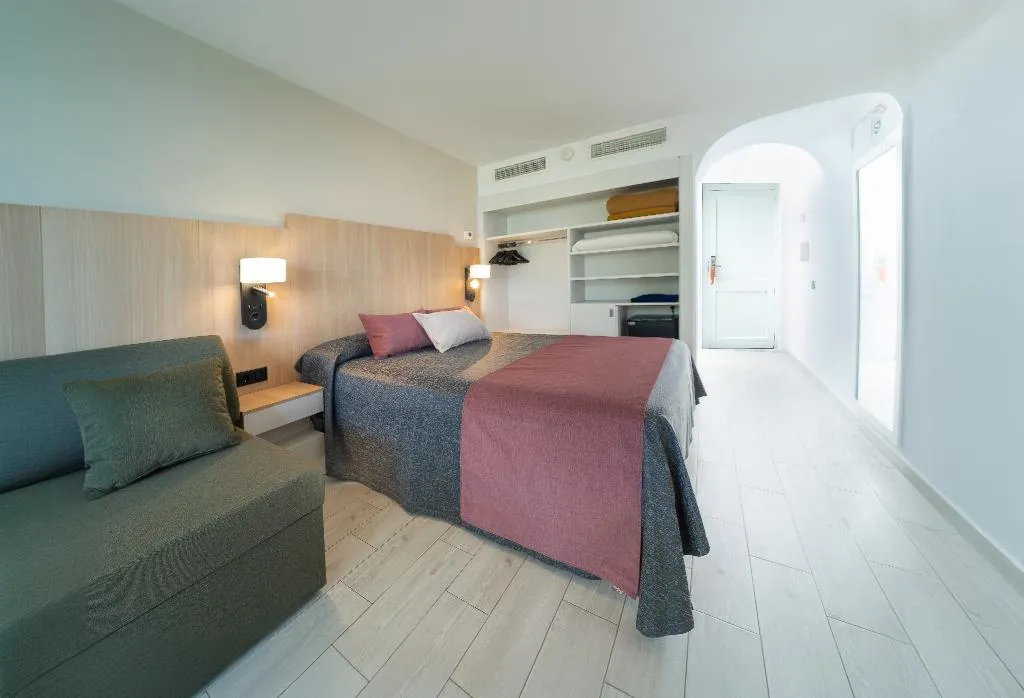 DOUBLE SINGLE USE SUPERIOR WITH TERRACE Room, Calimera Fido Gardens - Family Hotel****, Majorca