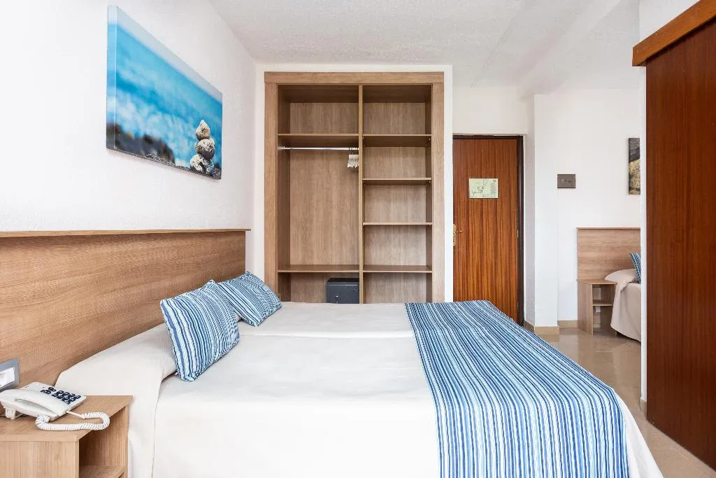 Room, Globales Acuario, Tenerife