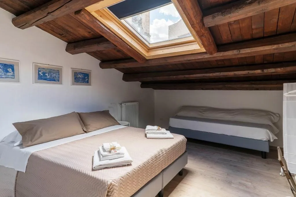 Room, Le Pomelie Bed And Breakfast, Catania