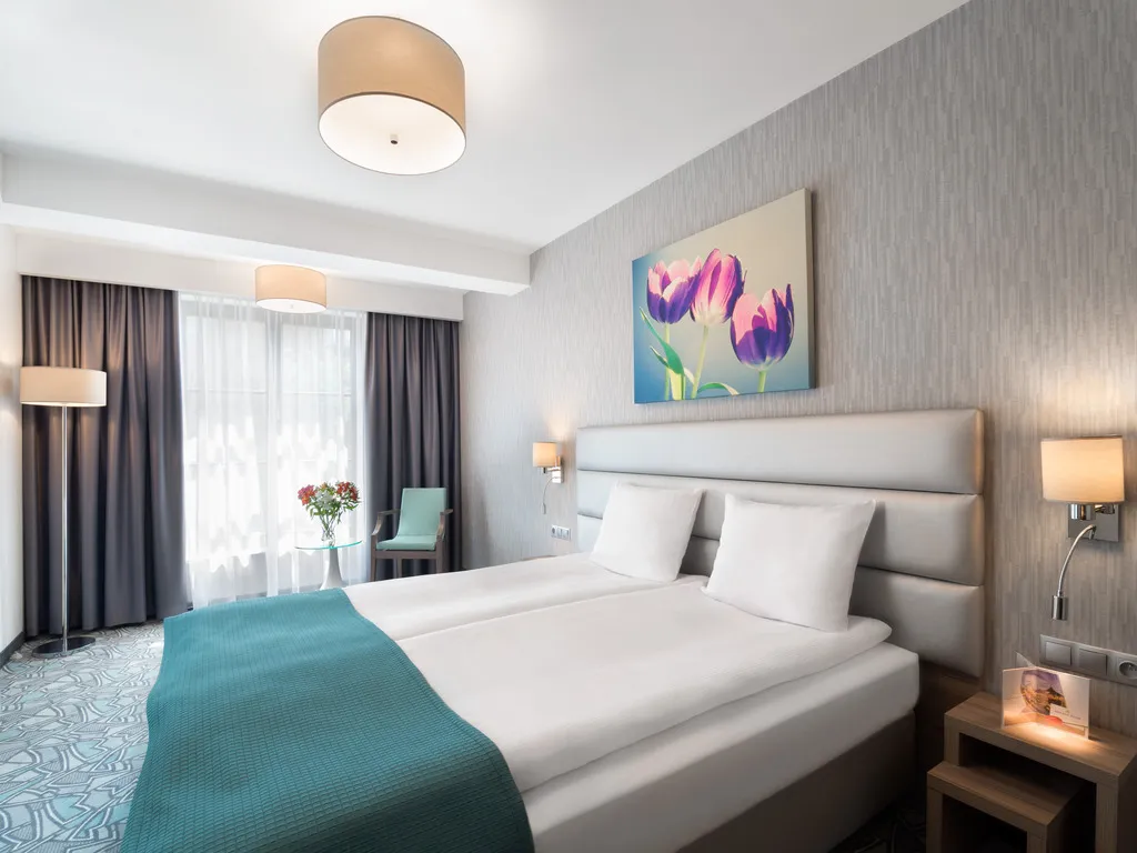 DOUBLE SINGLE USE STANDARD Room, Golden Tulip Krakow Kazimierz, Krakow