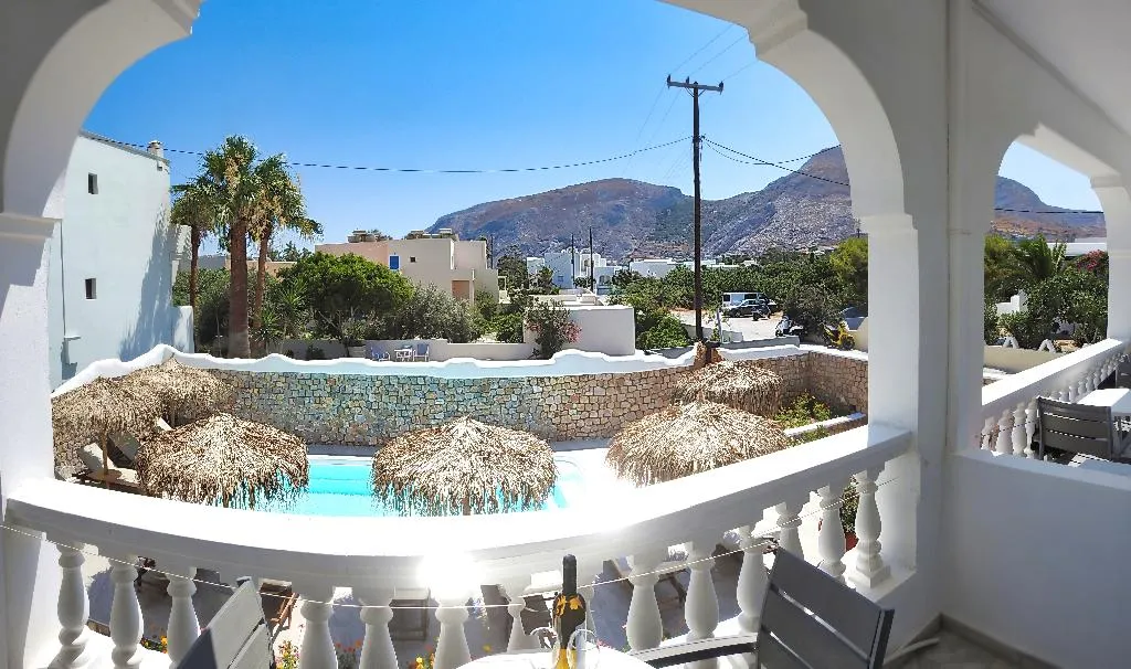 STUDIO CAPACITY 2 Room, Avraki, Santorini