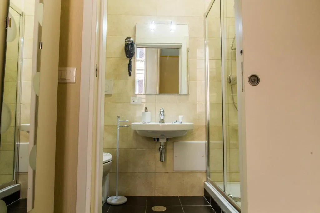 Room, Magister, Rome