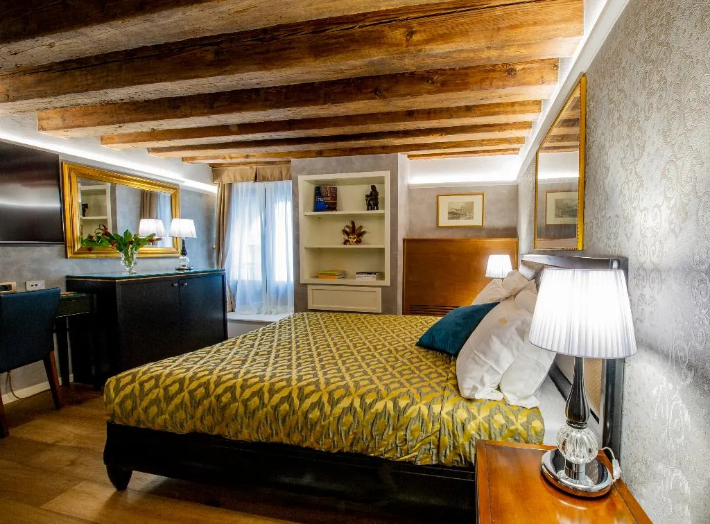 DOUBLE STANDARD Room, EGO' Residence Venice, Venice