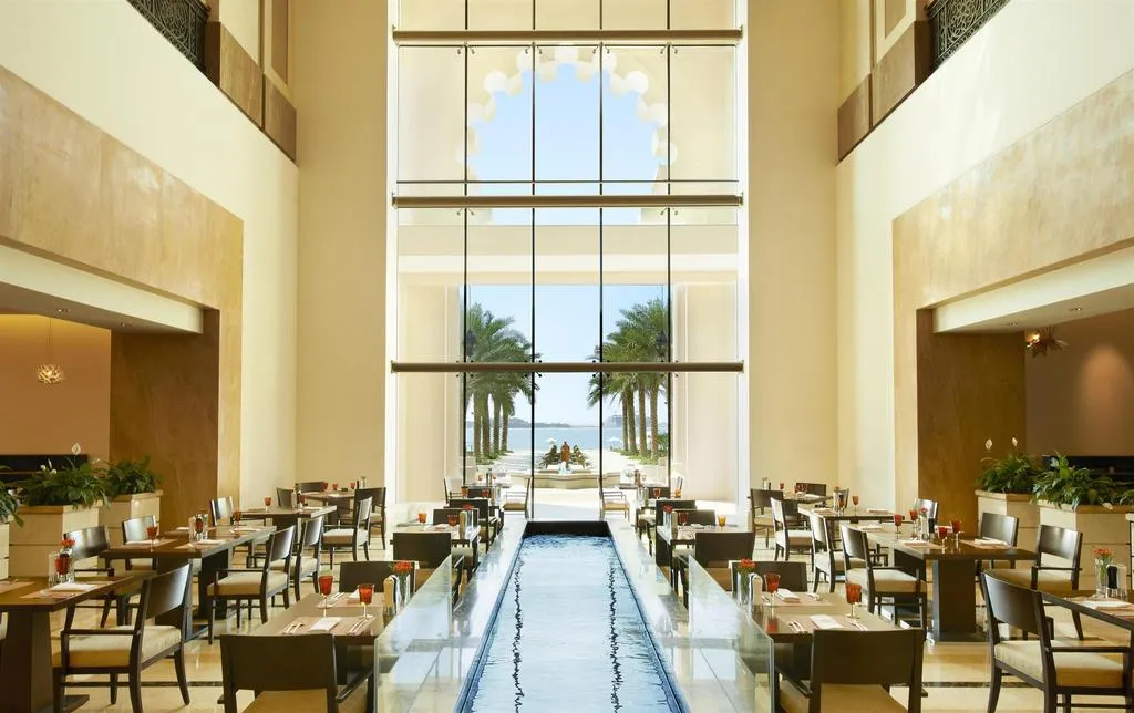 Restaurant, Fairmont The Palm, Dubai