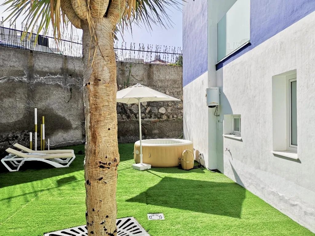 APARTMENT WITH TERRACE Room, The Blue Corner, Tenerife
