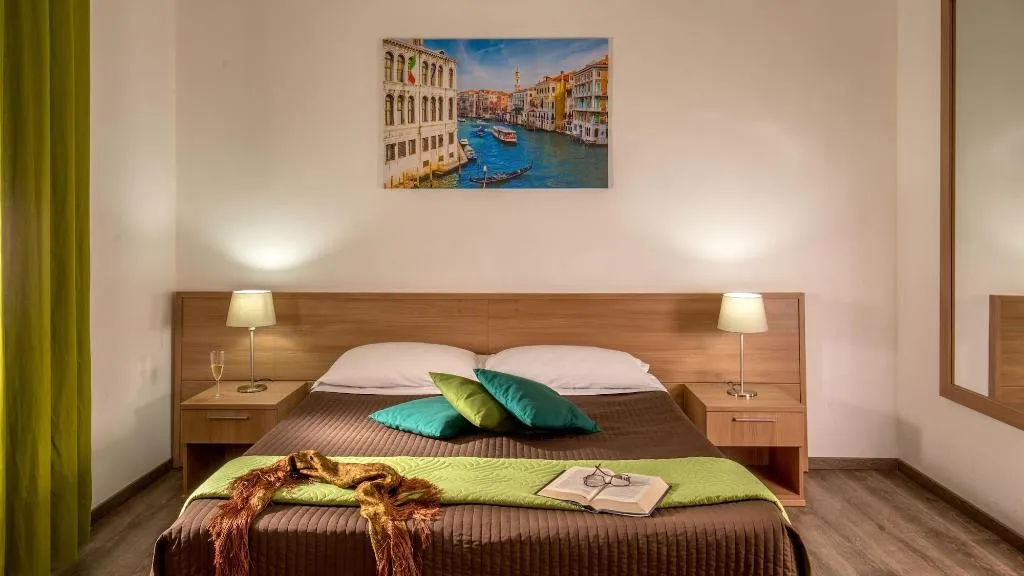 Room, I Love Italy Rome, Naples