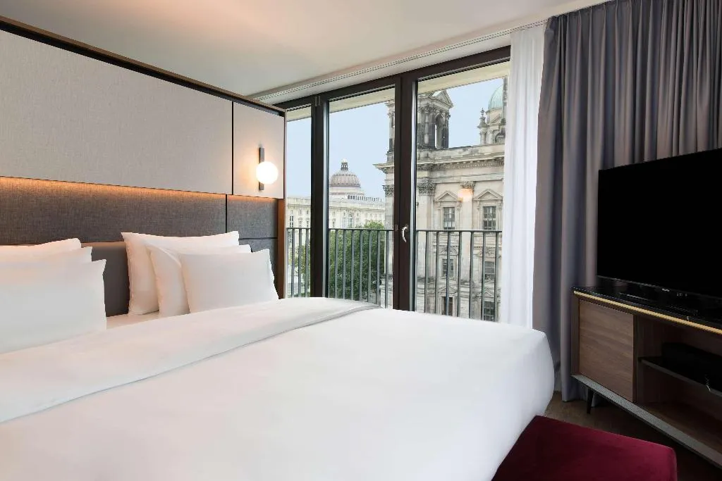 Room, Radisson Collection Hotel, Berlin, Berlin